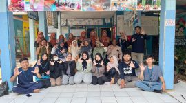 Cek Kesehatan Gratis di Posyandu Mawar Dusun Nagrog. (Foto: Indah/Gentra)