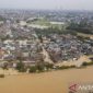 Banjir bekasi foto udara luapan air sungai yang meredam pemukiman warga IFI Bekasi (Foto:Antara)