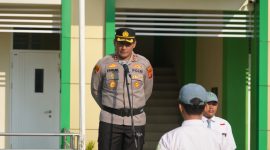 Polres Tasikmalaya Kota menyampaikan arahan dan himbauan khusus di MAN 2 Tasikmalaya pada Senin (5/5/2025) pagi. (foto: Redaksi)