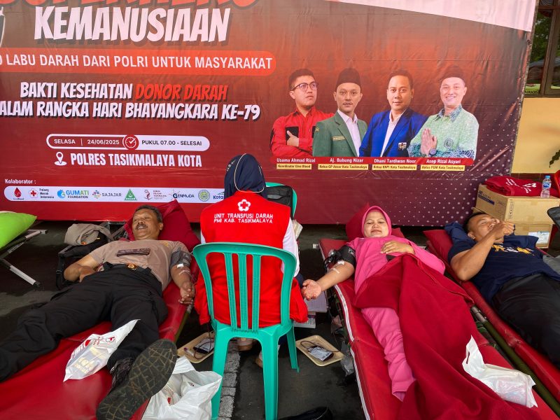 Kegiatan Donor Darah Polres Tasikmalaya Kota dengan target 1.000 labu darah. (foto: indah/gentra.id)