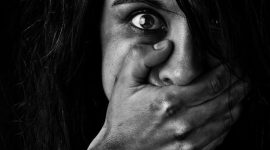 Menurut Komnas Perempuan, Tahun 2023 tercatat  400.000 kasus kekerasan terhadap perempuan (foto: ilustrasi/pinterest)