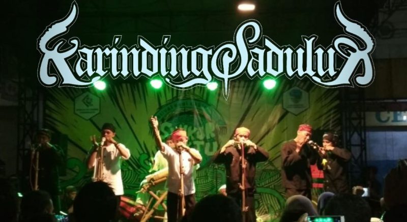 Kelompok seni etnik Karinding Sadulur asal Tasikmalaya. (foto: istimewa)
