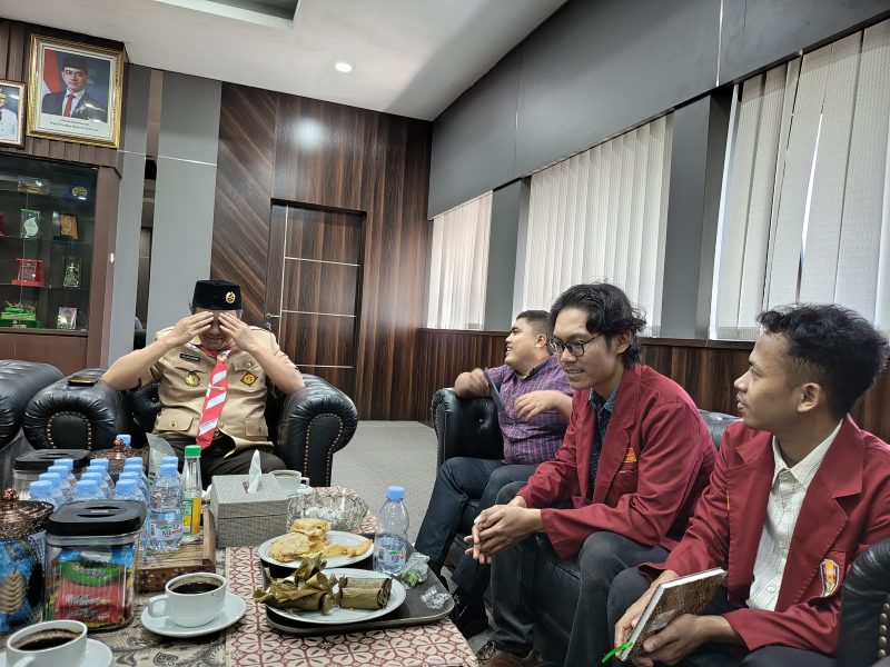 Pembahasan isu ketenagakerjaan dan perlindungan hak penyandang disabilitas di Kota Tasikmalaya bersama Wakil Wali Kota Tasikmalaya (foto: istimewa)