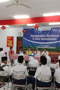 Pelajar Madrasah Belajar Toleransi Lewat Kunjungan ke Majelis Agama Konghucu dan Vihara di Tasikmalaya