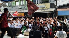 Aksi Forum santri Tasikmalaya kecam Tayangan stasiun televisi Trans7 (foto: Ali)