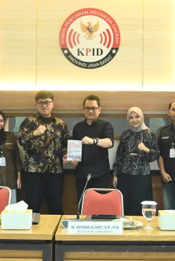APM Perkuat Peran Siar Lewat Etika dan Literasi Media Bersama KPID Jabar